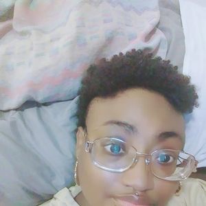 Meet your Posher, Georgia